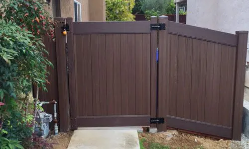 Install Residential Vinyl Fence & Gate